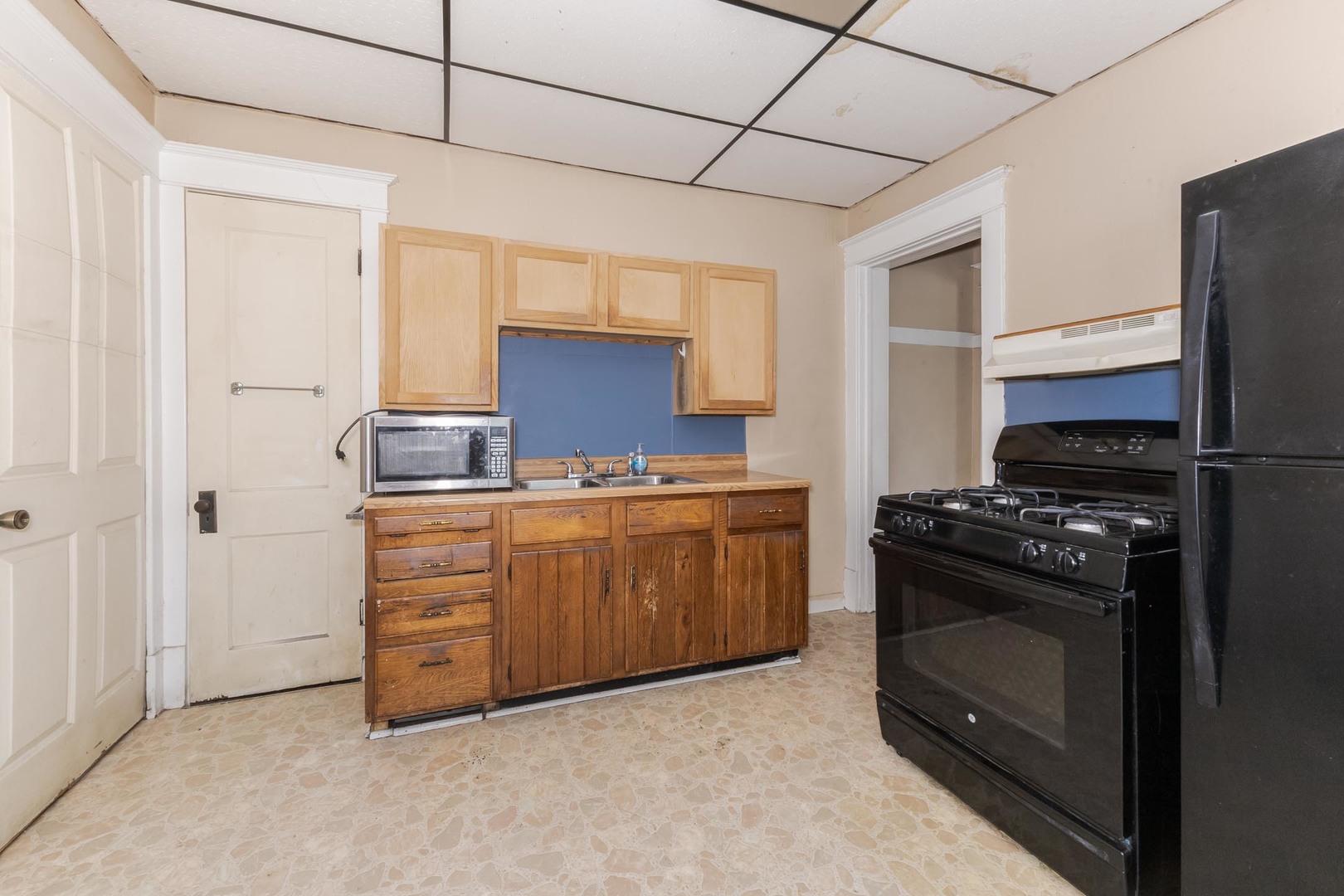 704 E Oakland Avenue