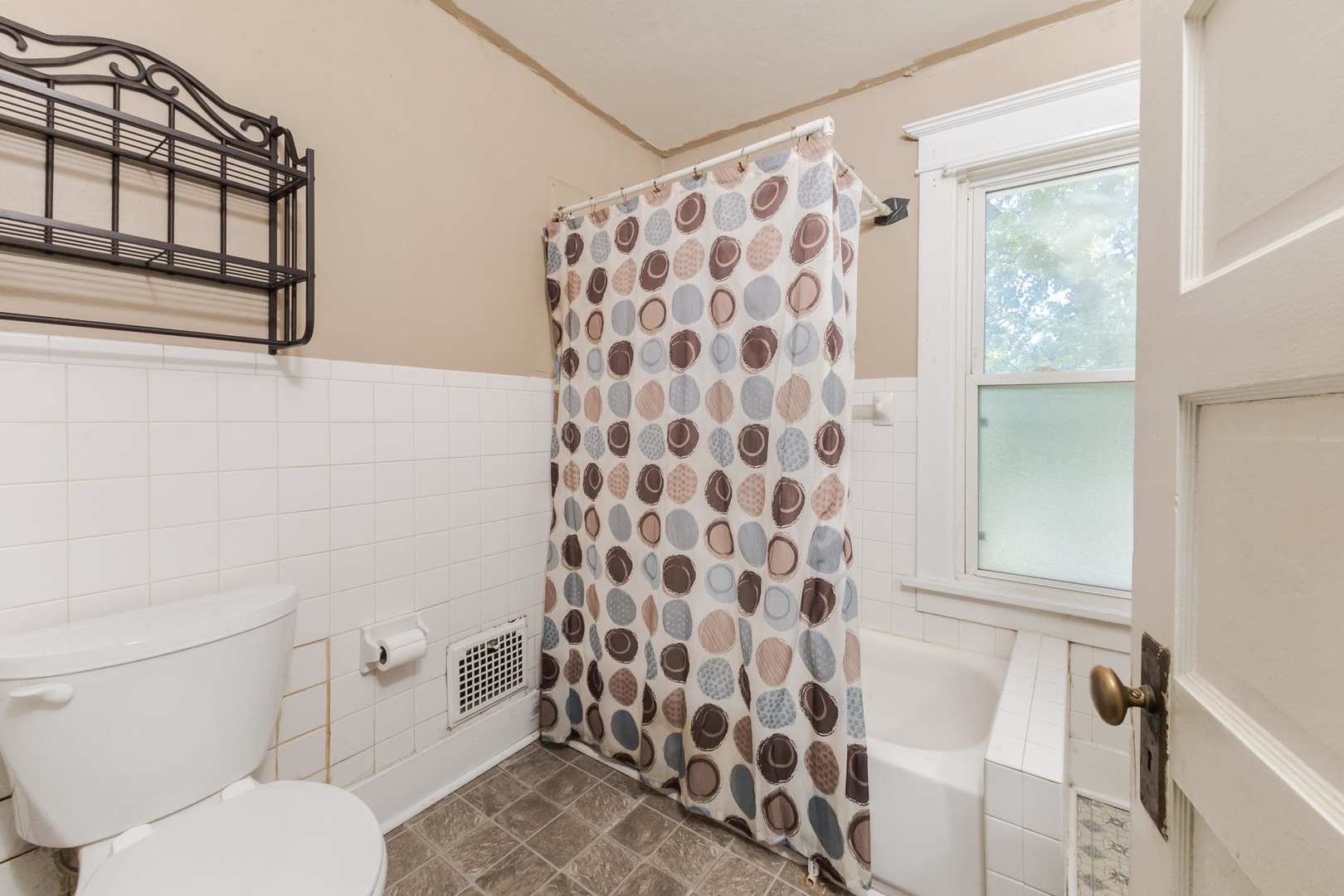 704 E Oakland Avenue