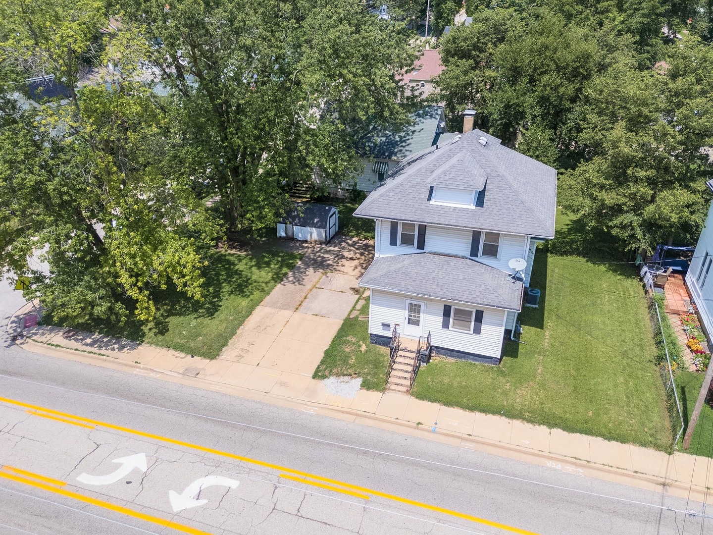 704 E Oakland Avenue