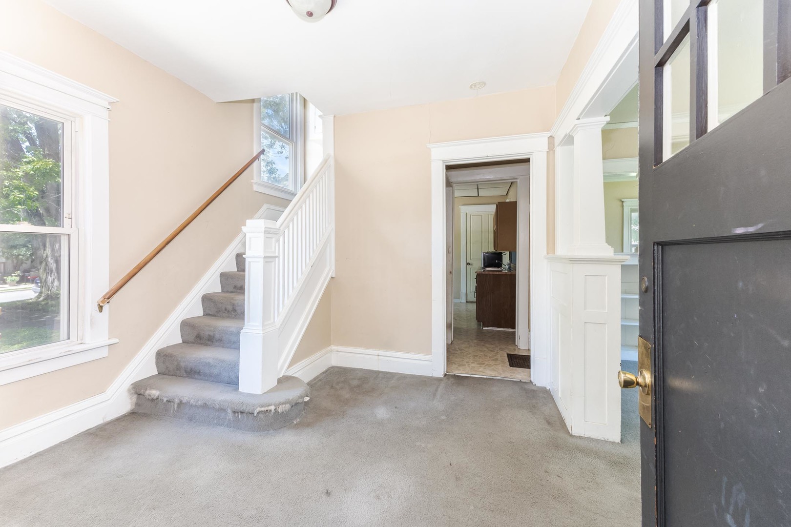 704 E Oakland Avenue