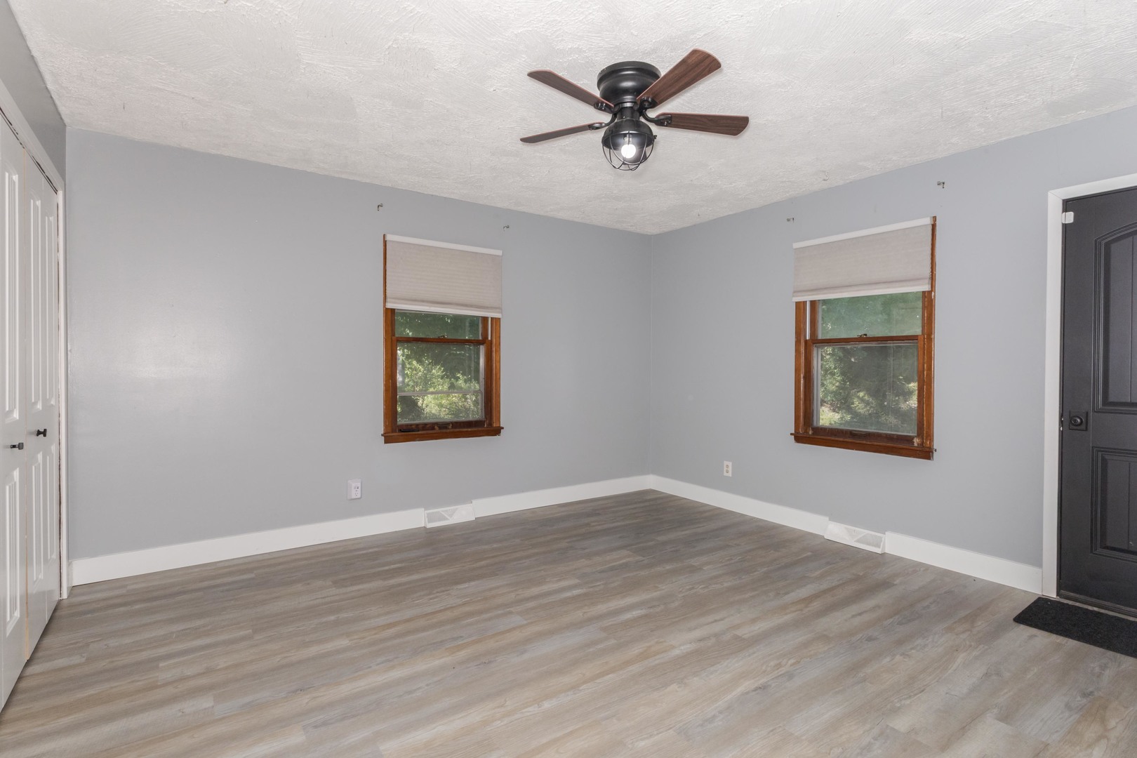 3379 N 1775 East Road