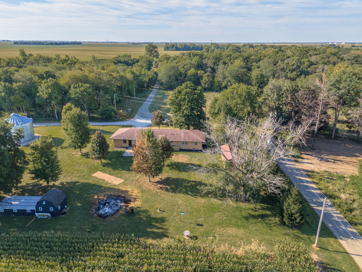 3379 N 1775 East Road