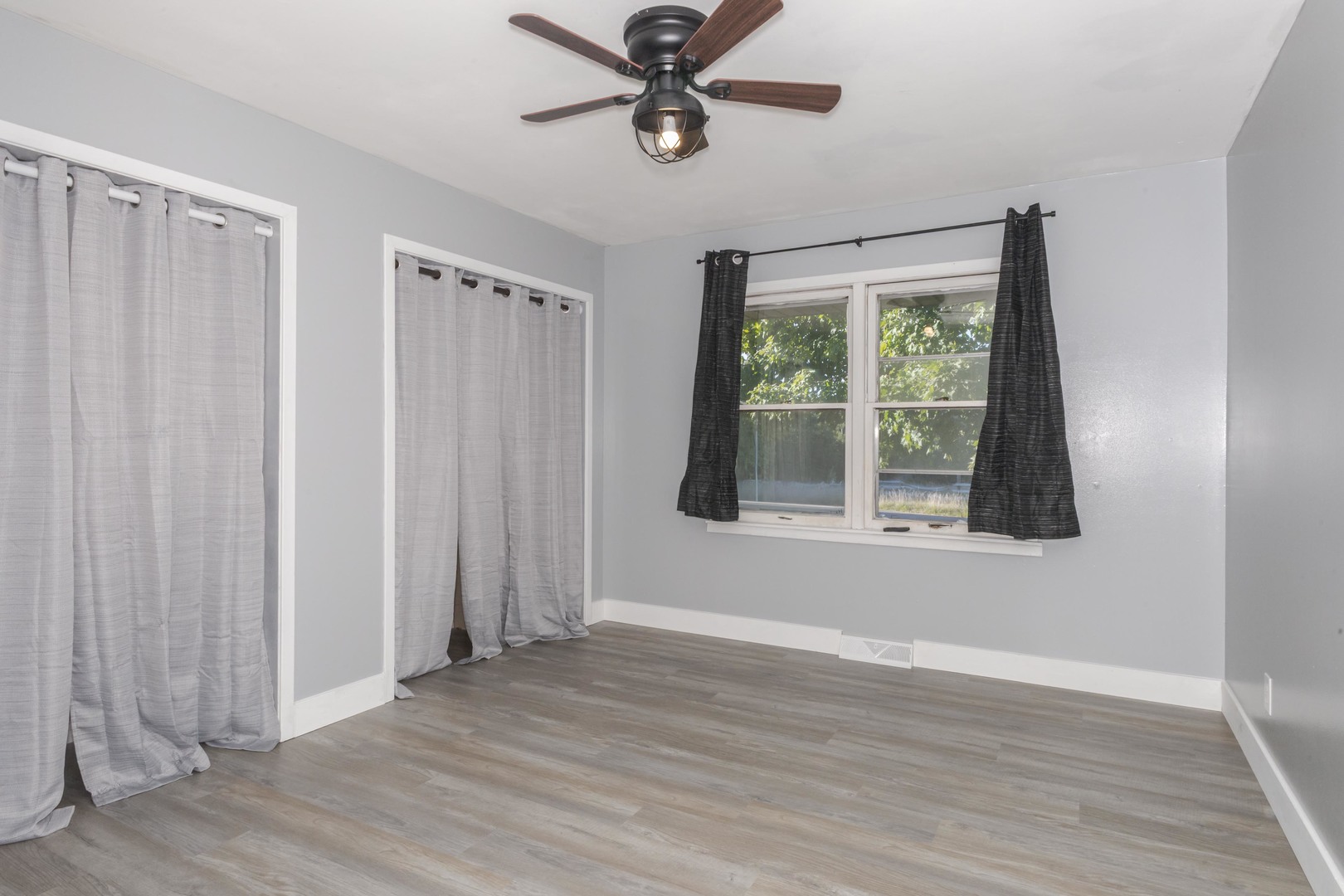 3379 N 1775 East Road