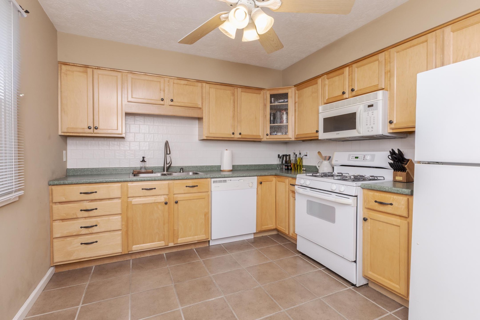 105 E Lincoln Street Unit: K