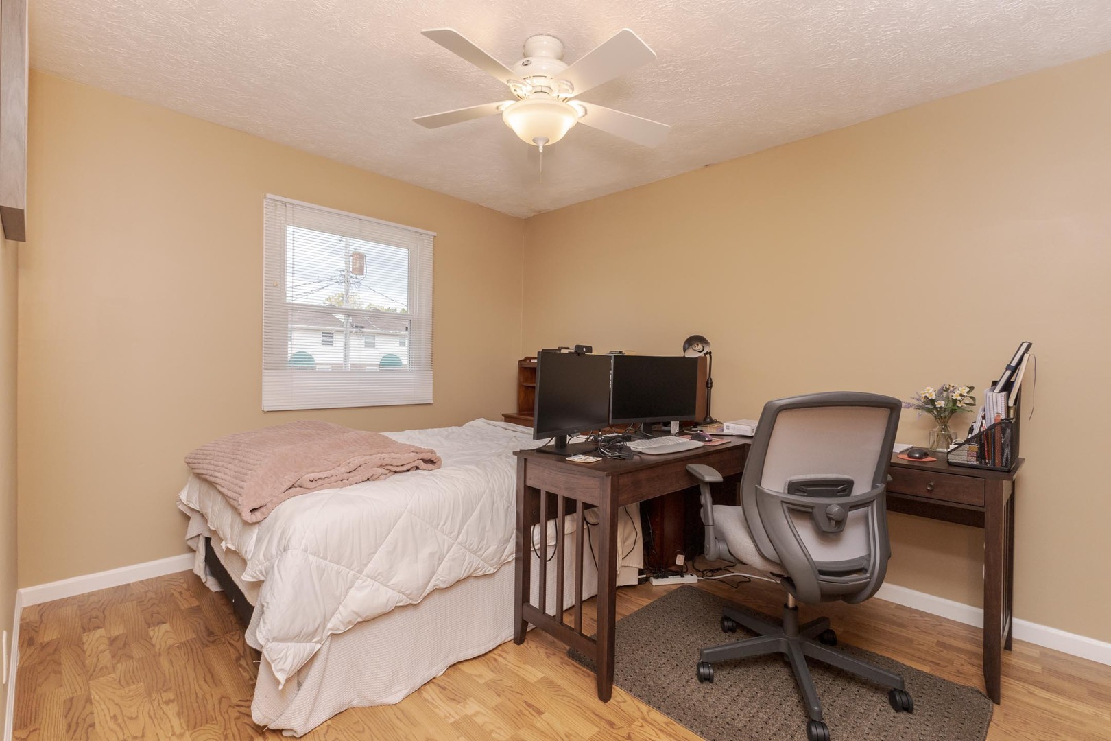 105 E Lincoln Street Unit: K