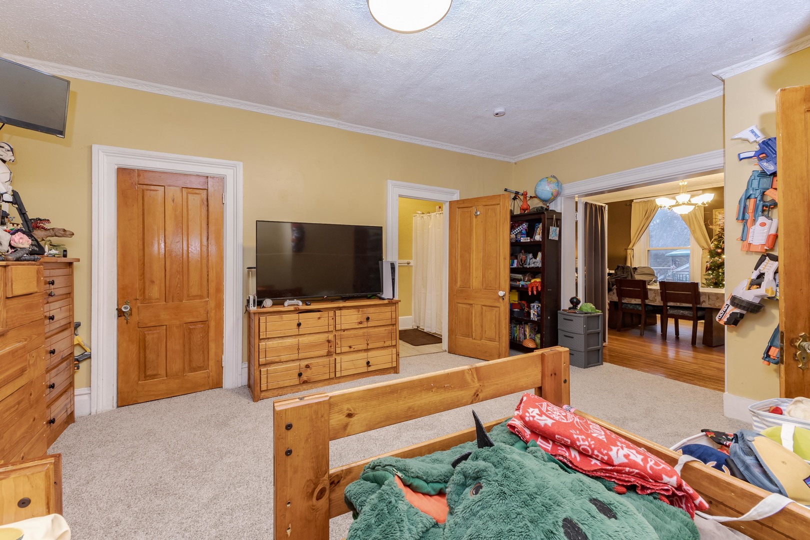 512 S Clayton Street