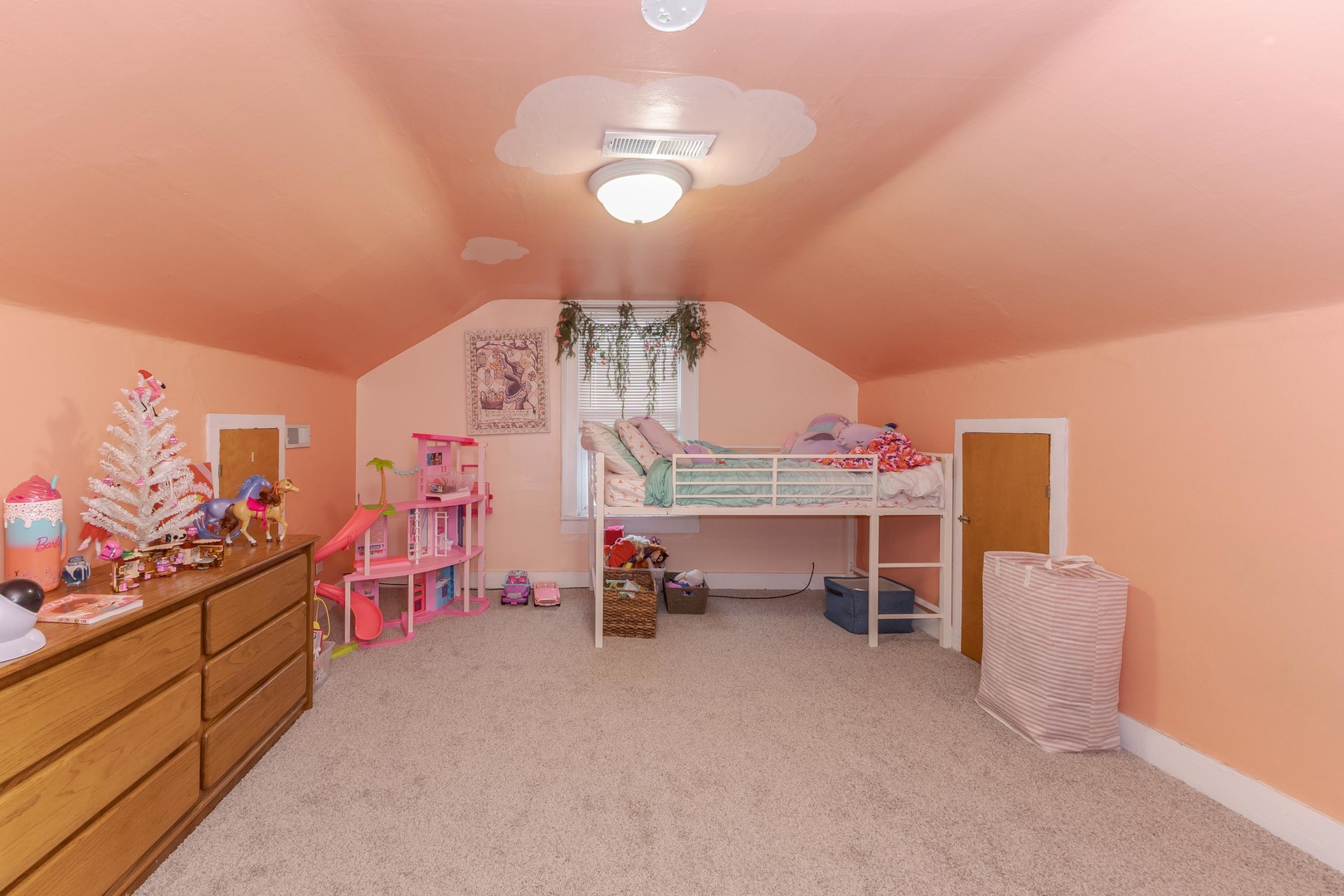 512 S Clayton Street