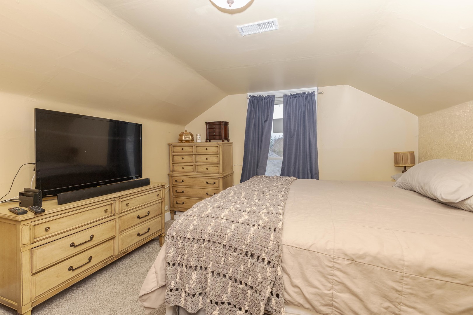 512 S Clayton Street