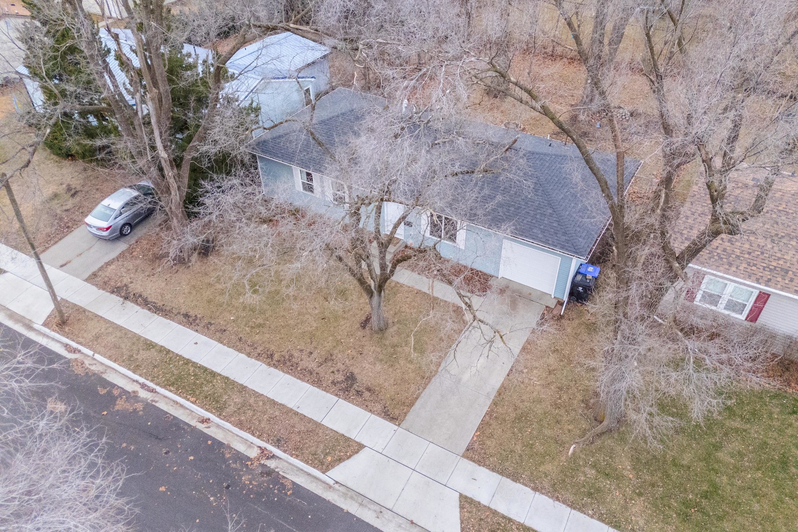 221 Meadowbrook Drive