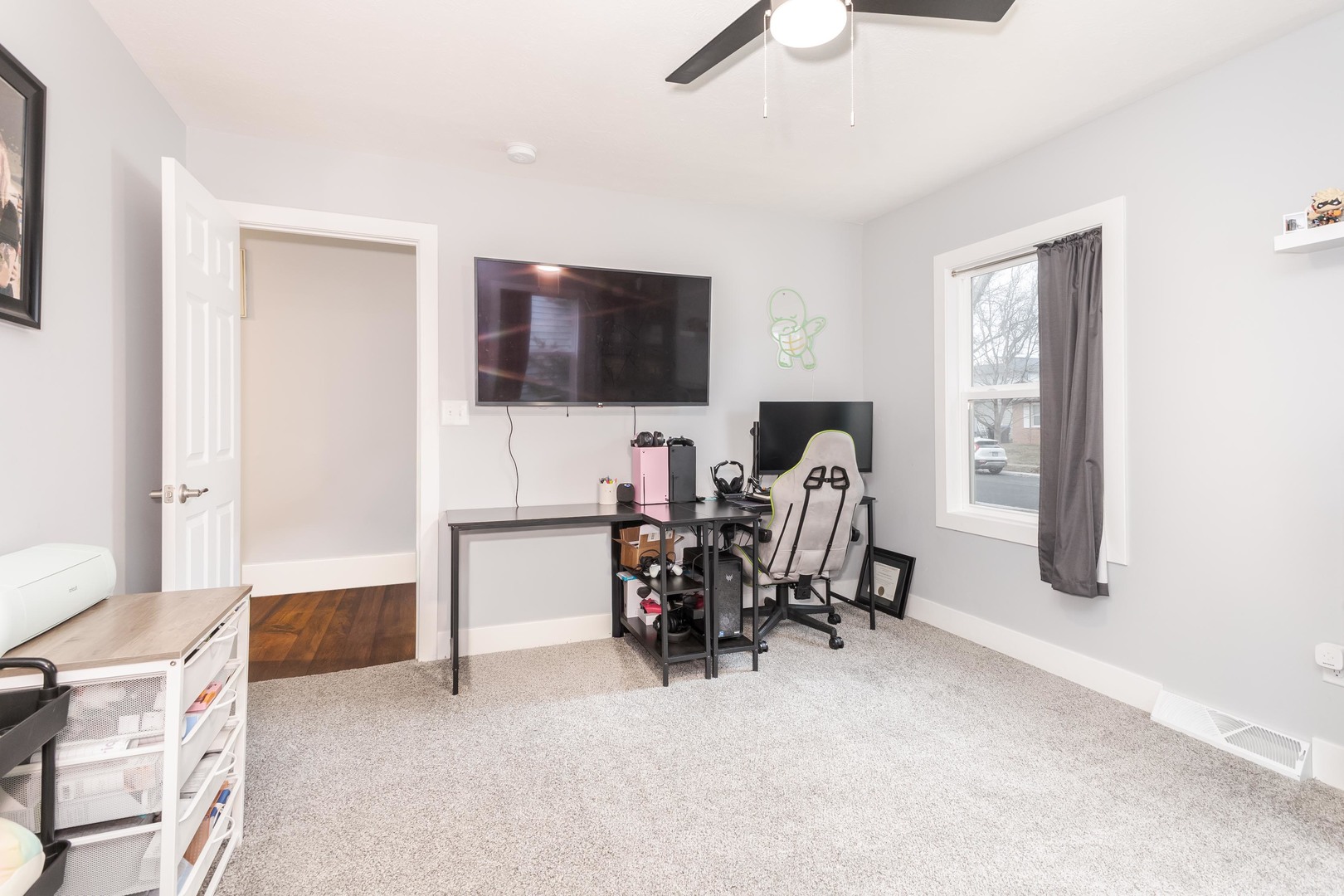 221 Meadowbrook Drive