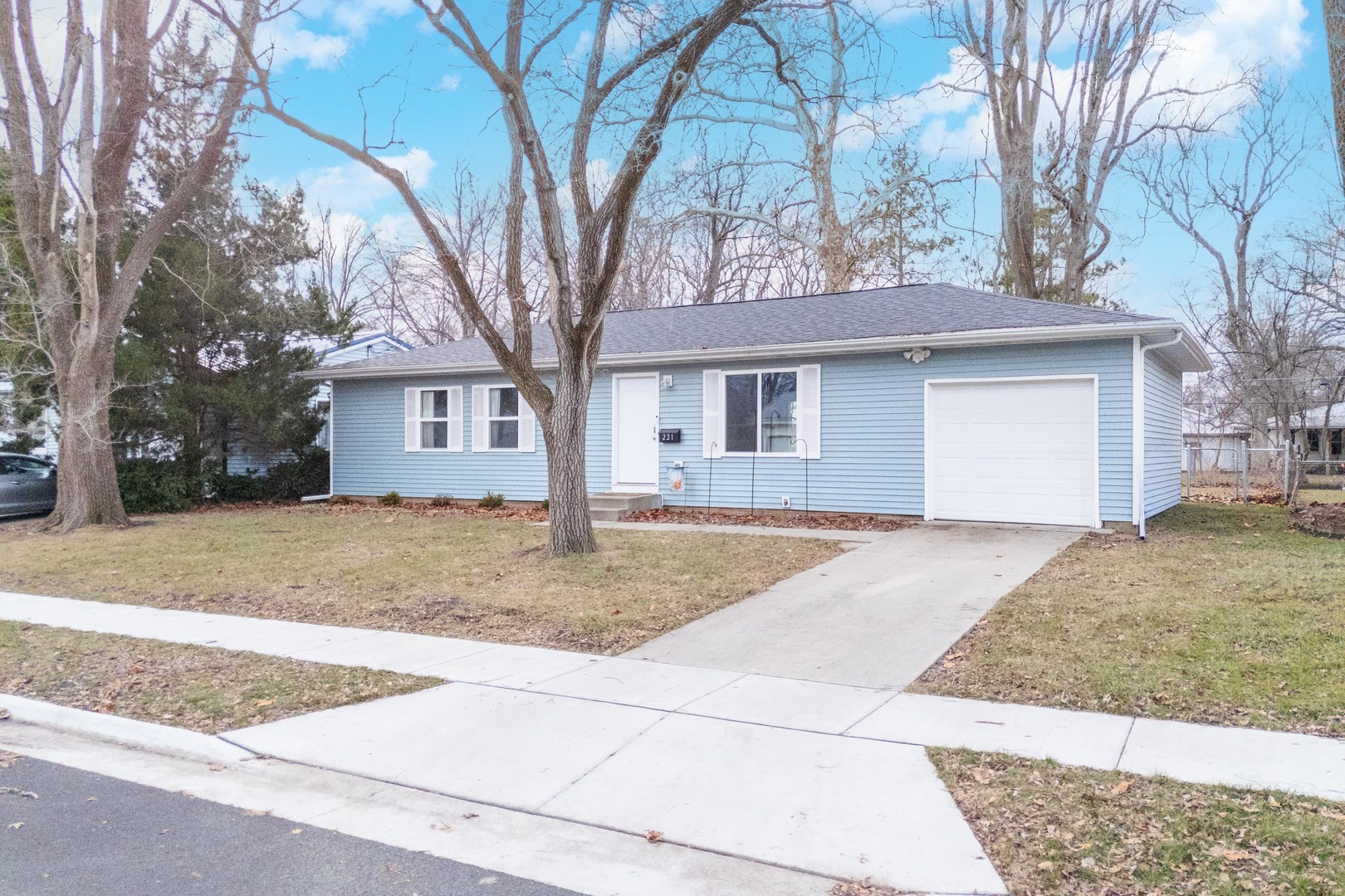 221 Meadowbrook Drive