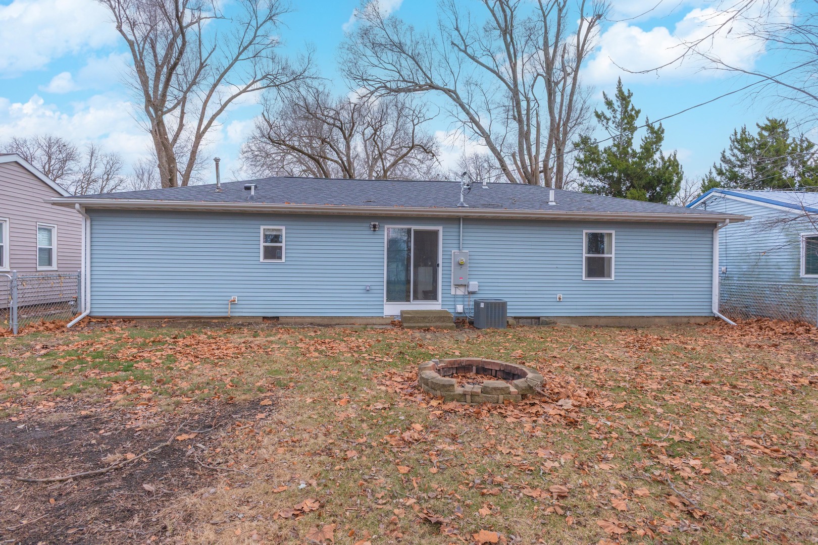 221 Meadowbrook Drive