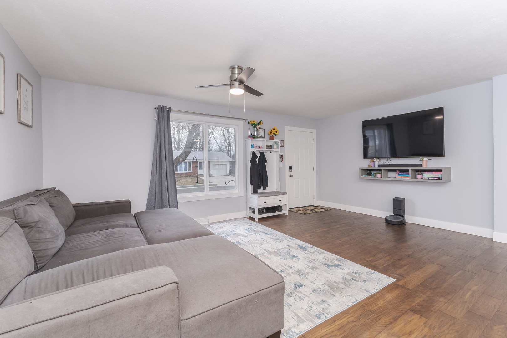 221 Meadowbrook Drive