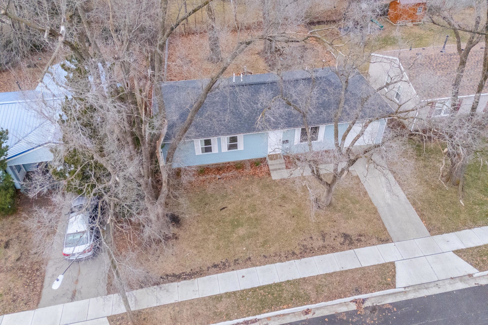 221 Meadowbrook Drive