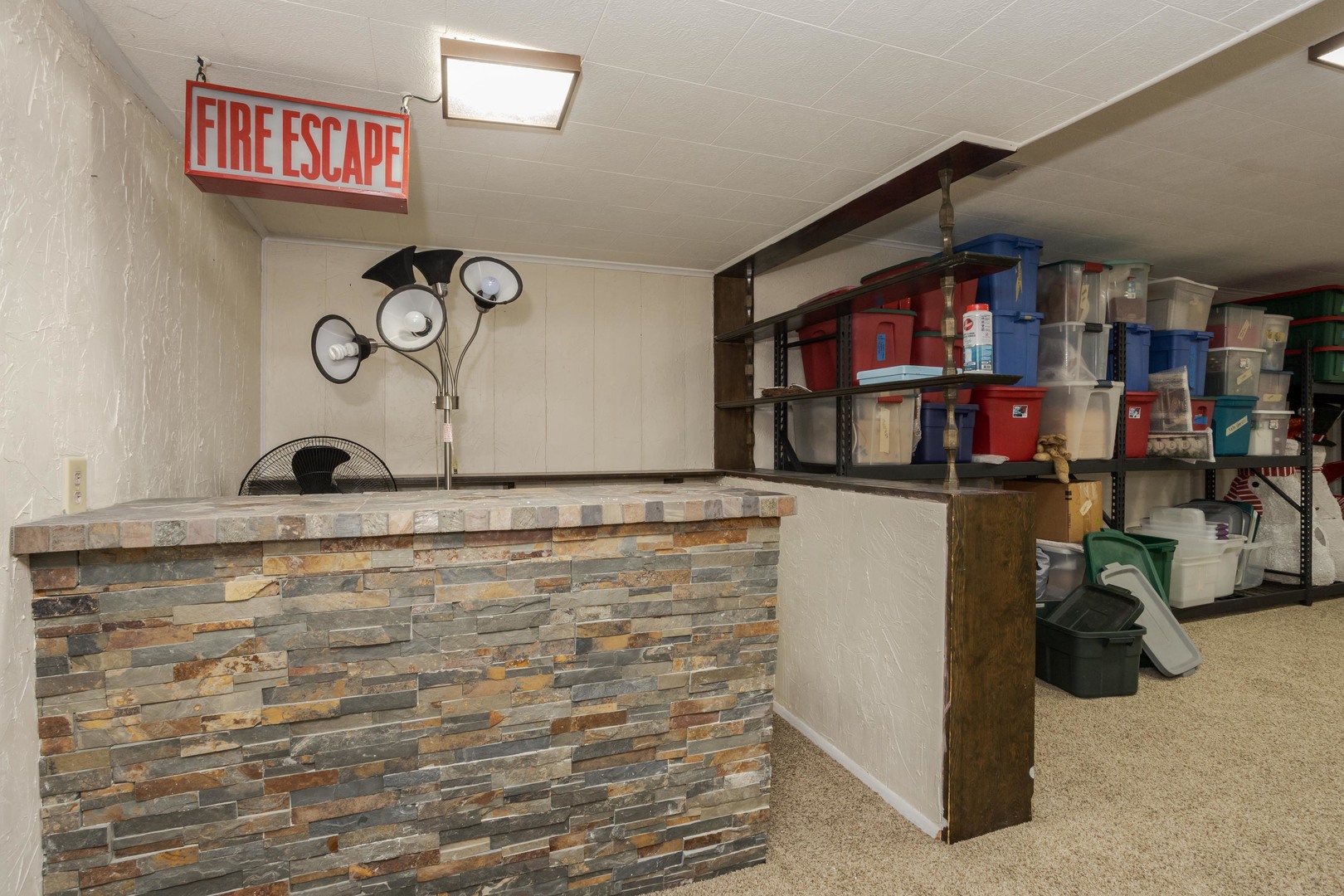 1302 E Vernon Avenue