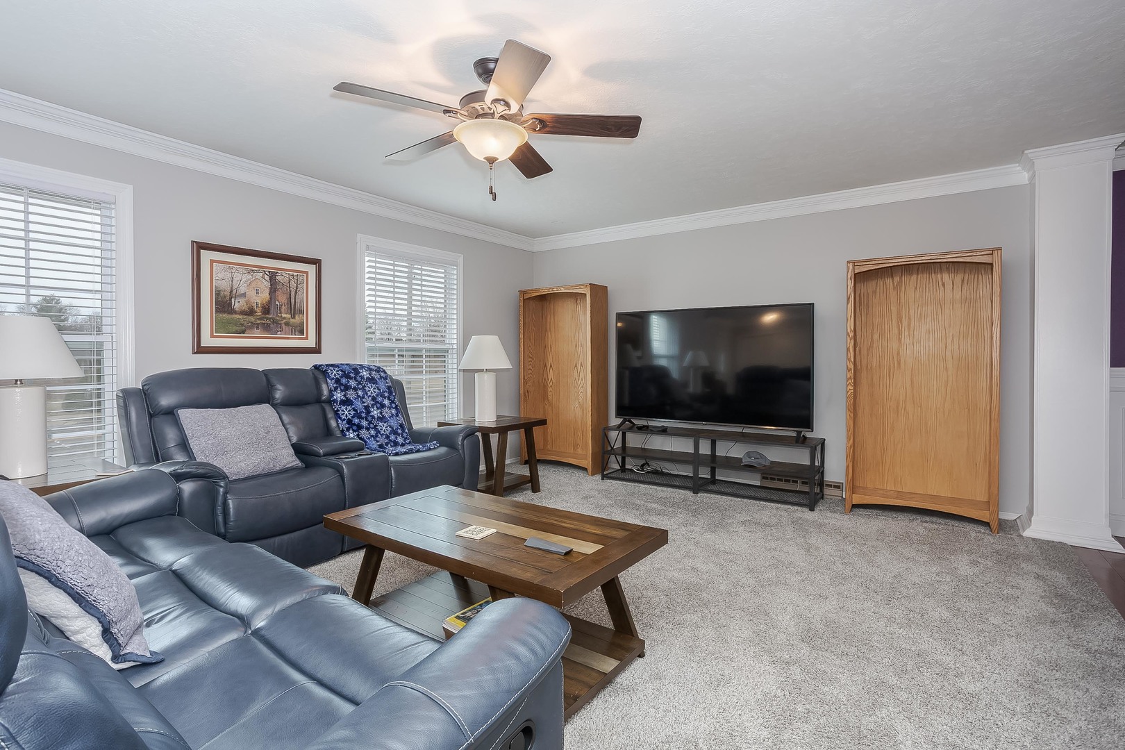 1302 E Vernon Avenue