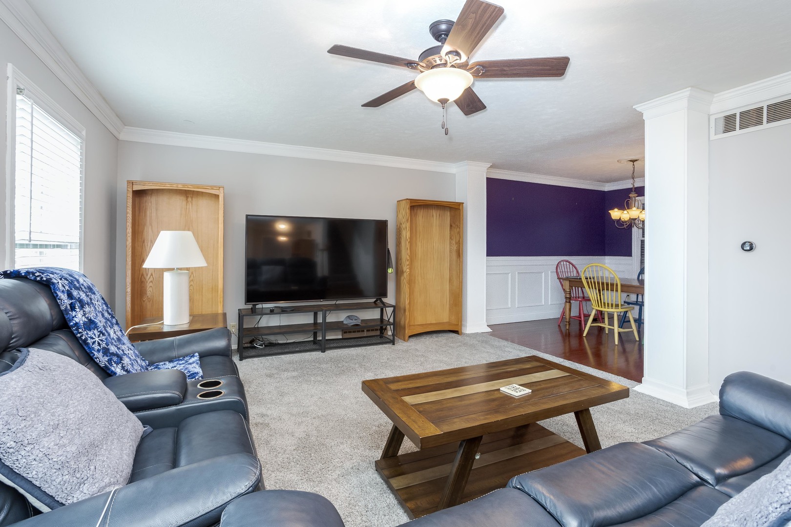 1302 E Vernon Avenue