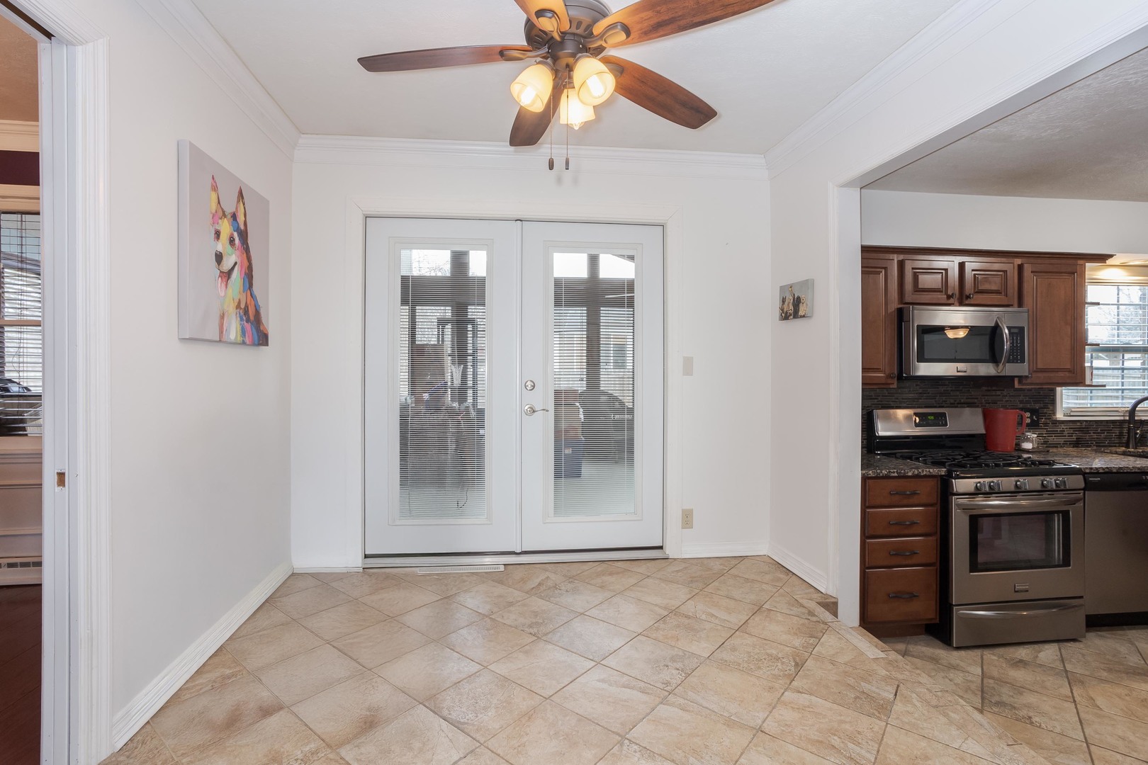 1302 E Vernon Avenue