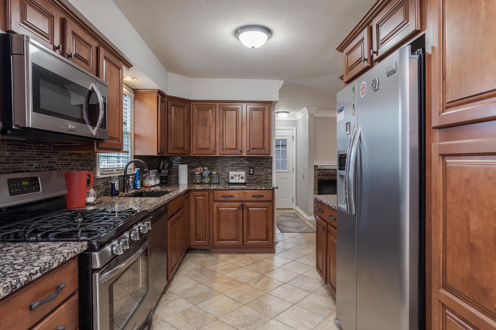 1302 E Vernon Avenue