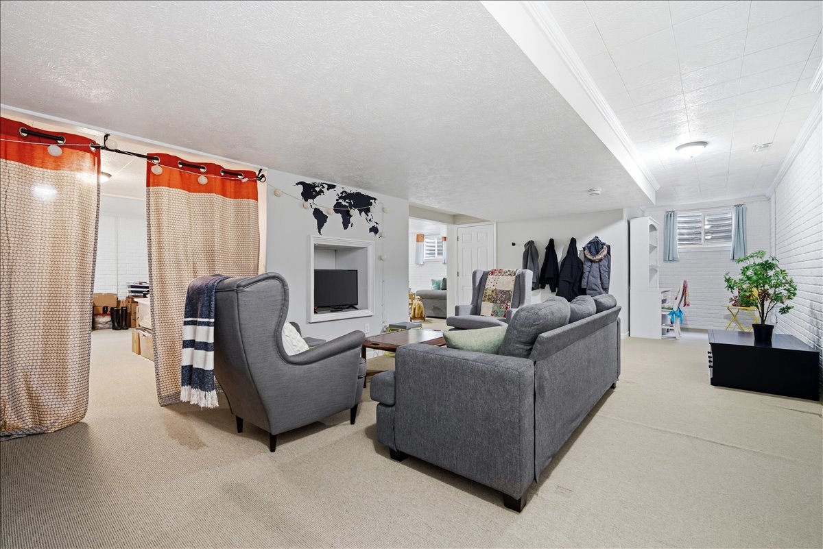 1629 Cheyenne Lane
