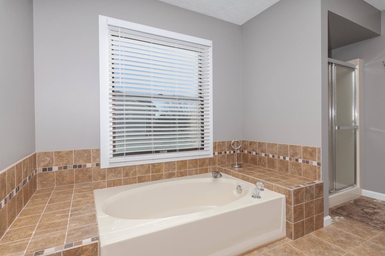 3304 Barrington Road