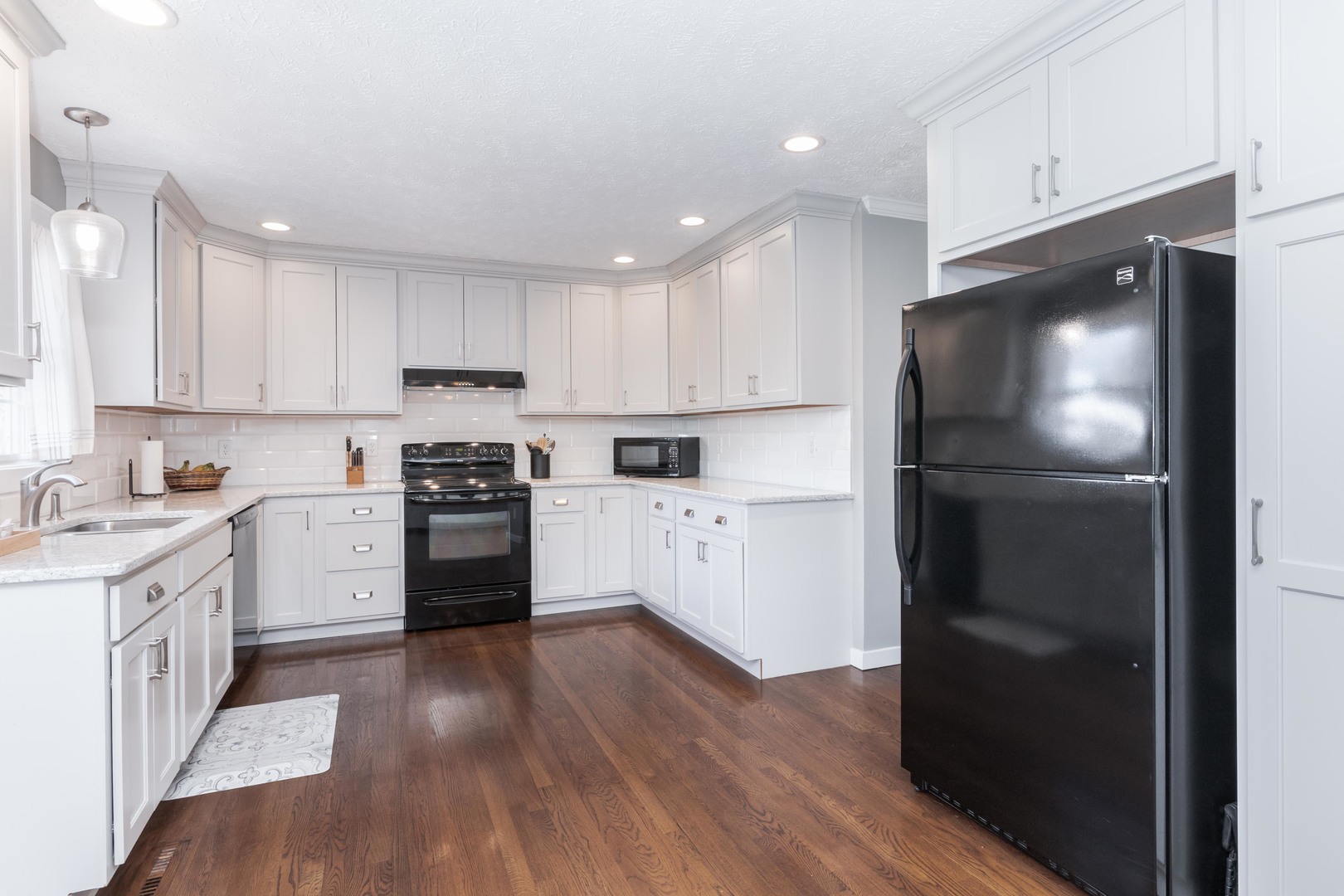 3304 Barrington Road