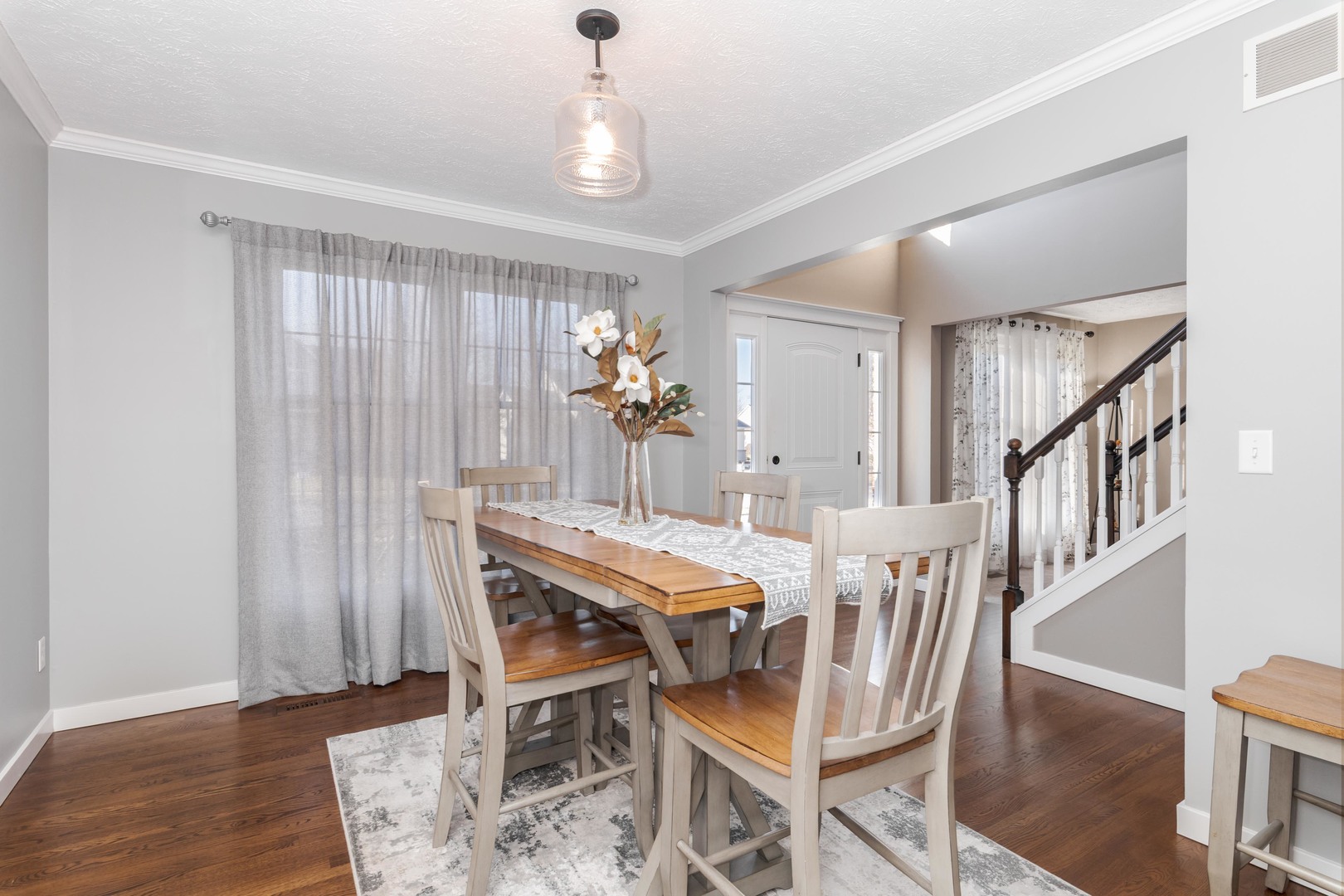 3304 Barrington Road