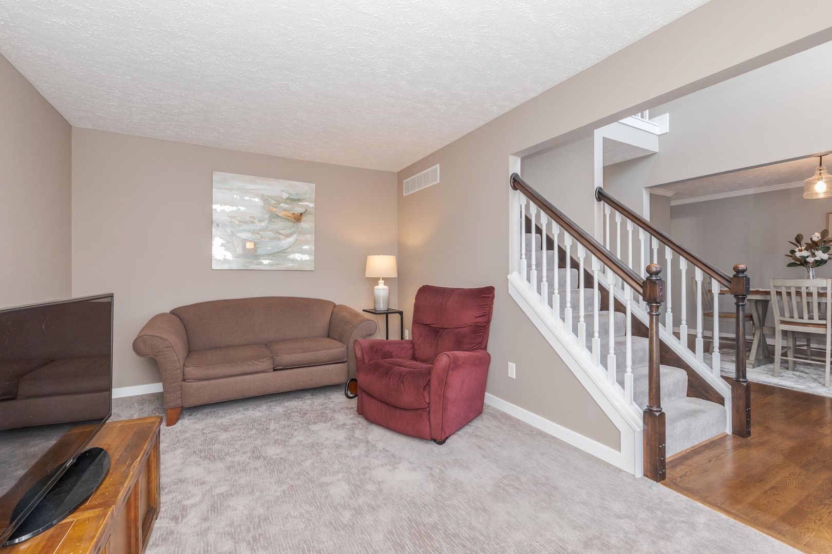 3304 Barrington Road