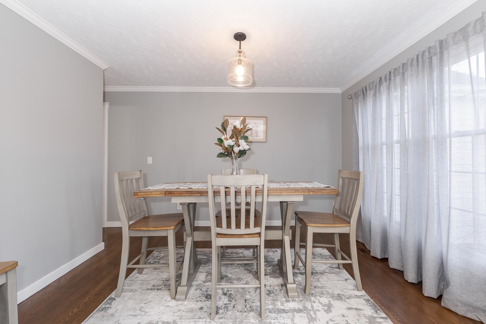 3304 Barrington Road