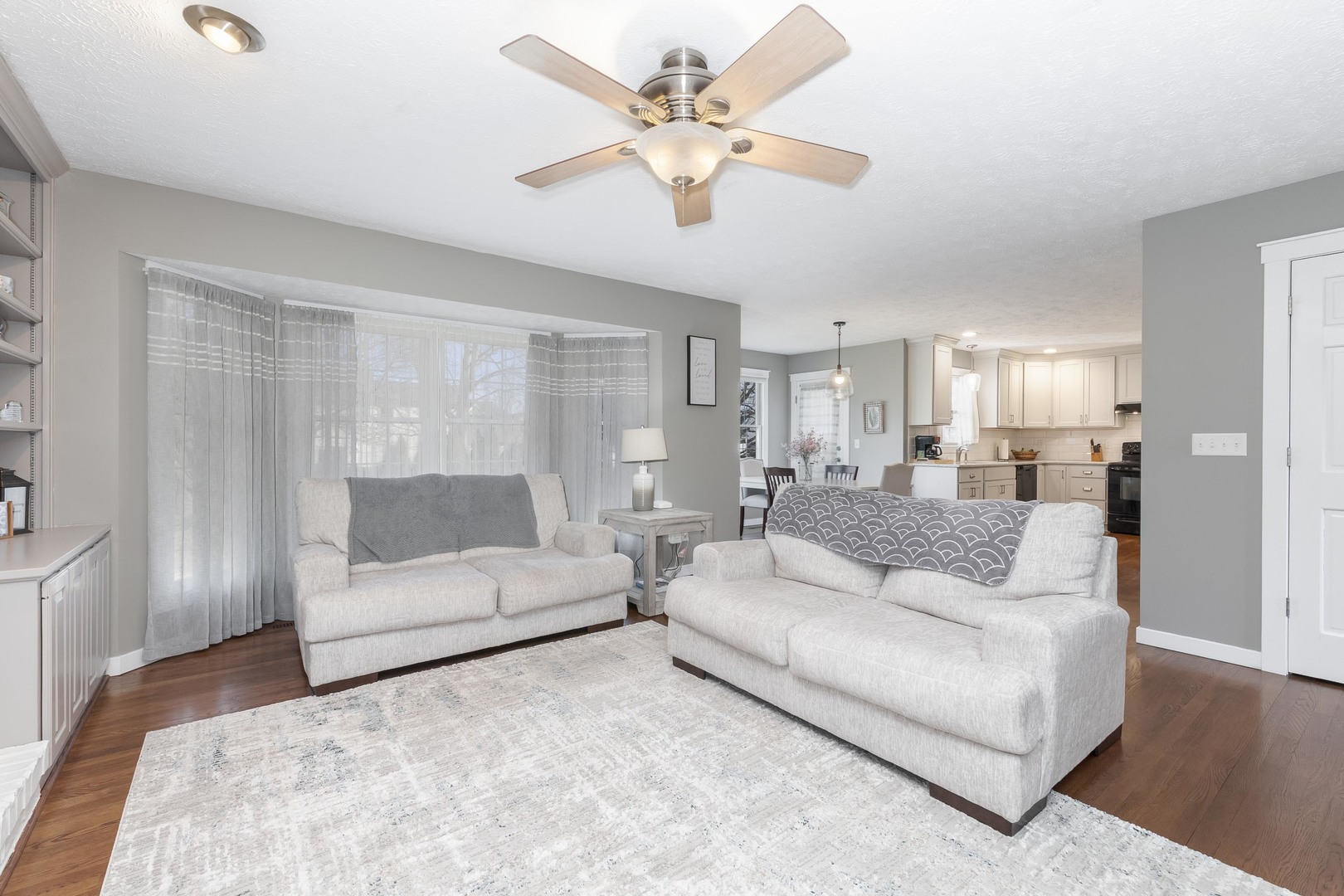 3304 Barrington Road