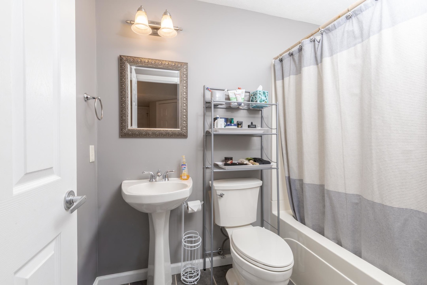 3304 Barrington Road