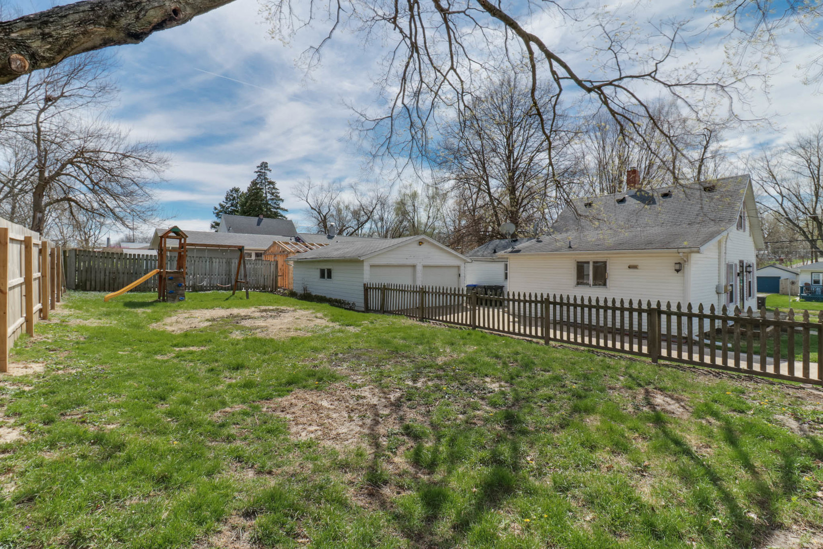 701 E Buchanan Street