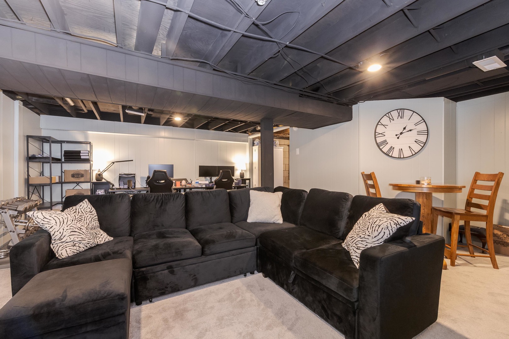 1715 King Drive Unit: C