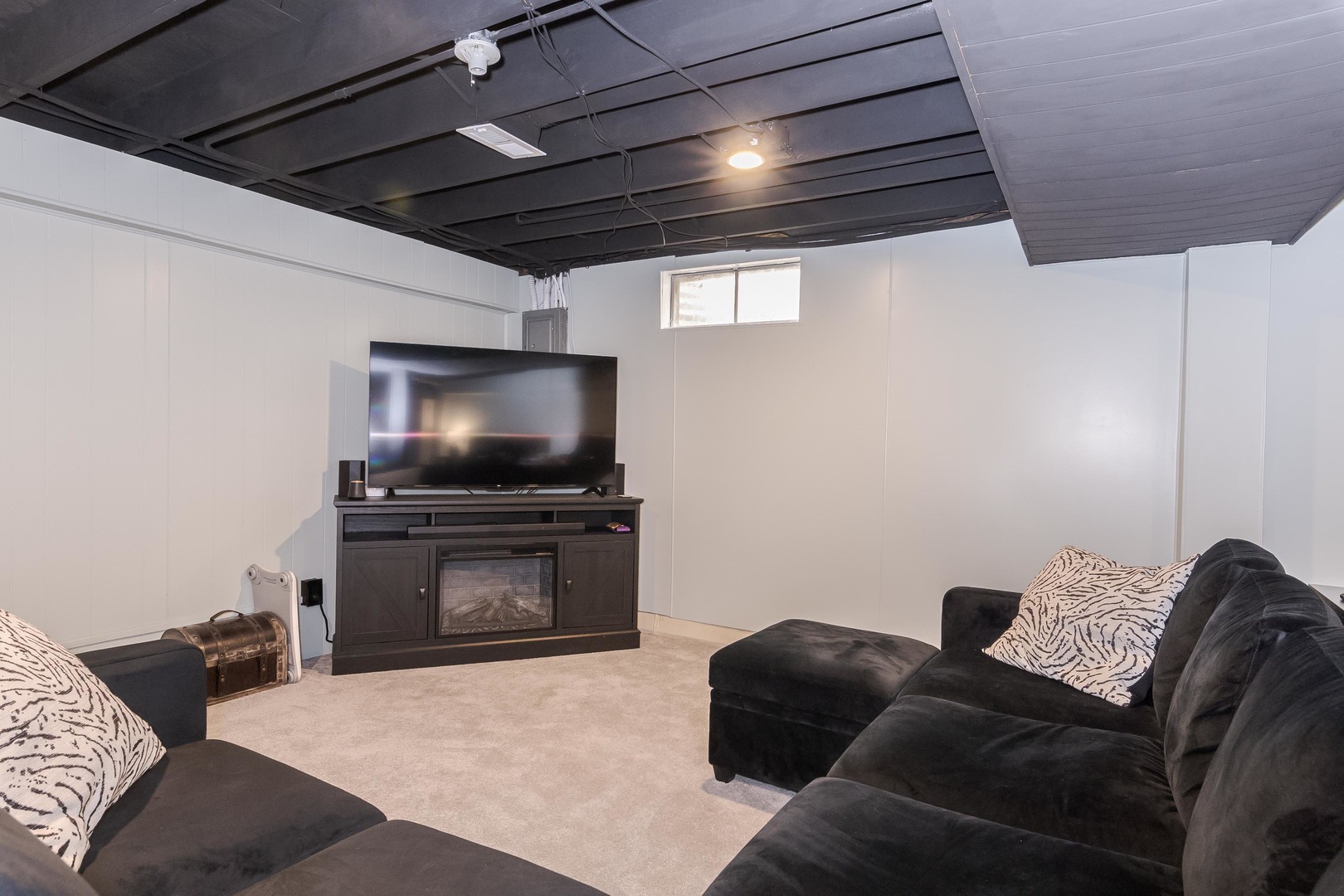 1715 King Drive Unit: C