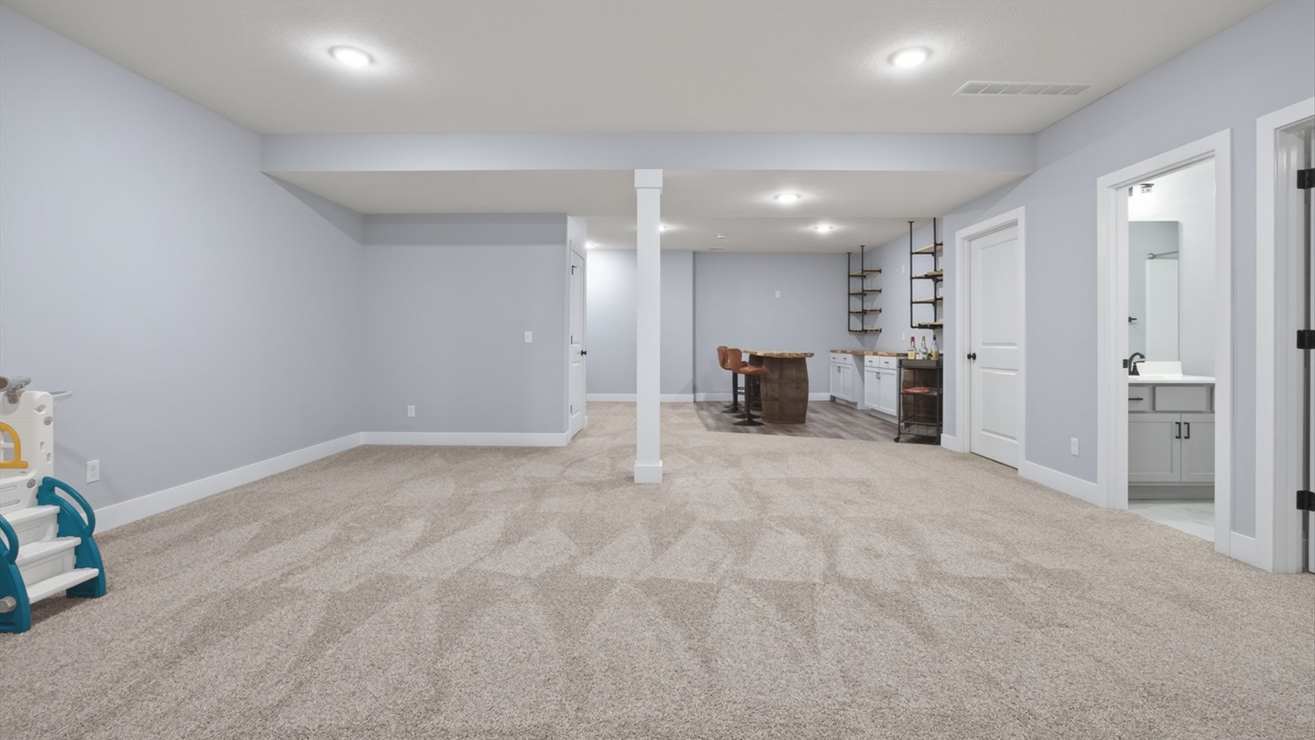 5104 Finlen Lane