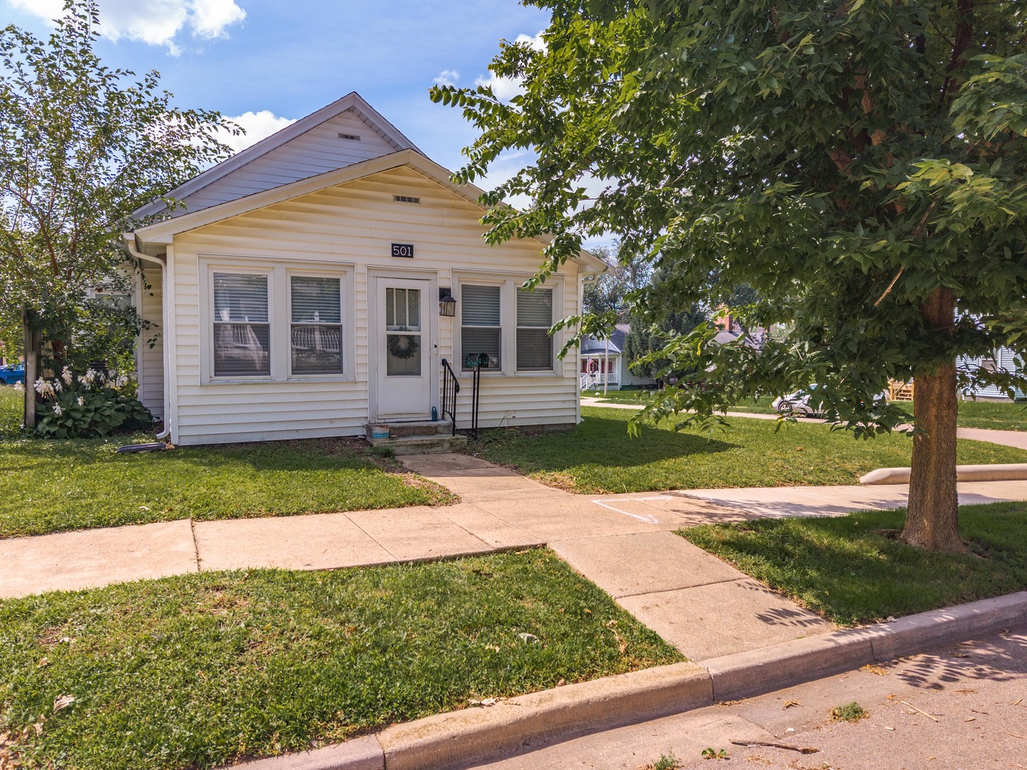 501 E Jackson Street