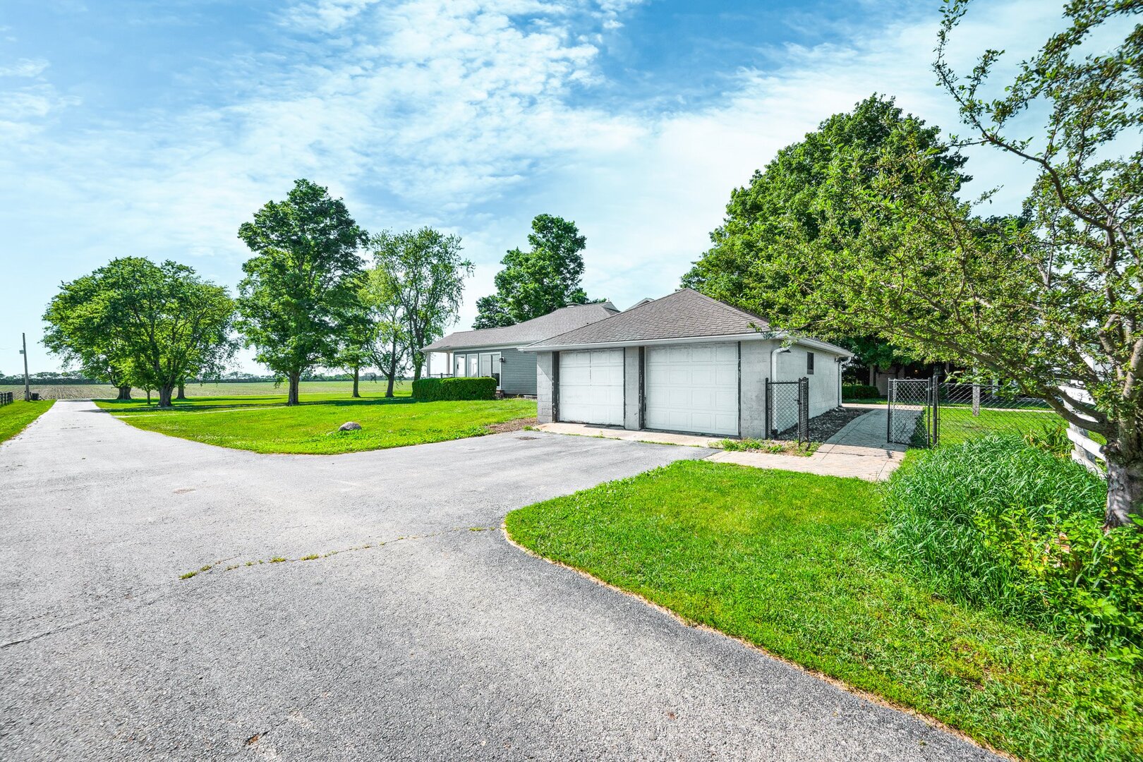 7423 N 1550 East Road