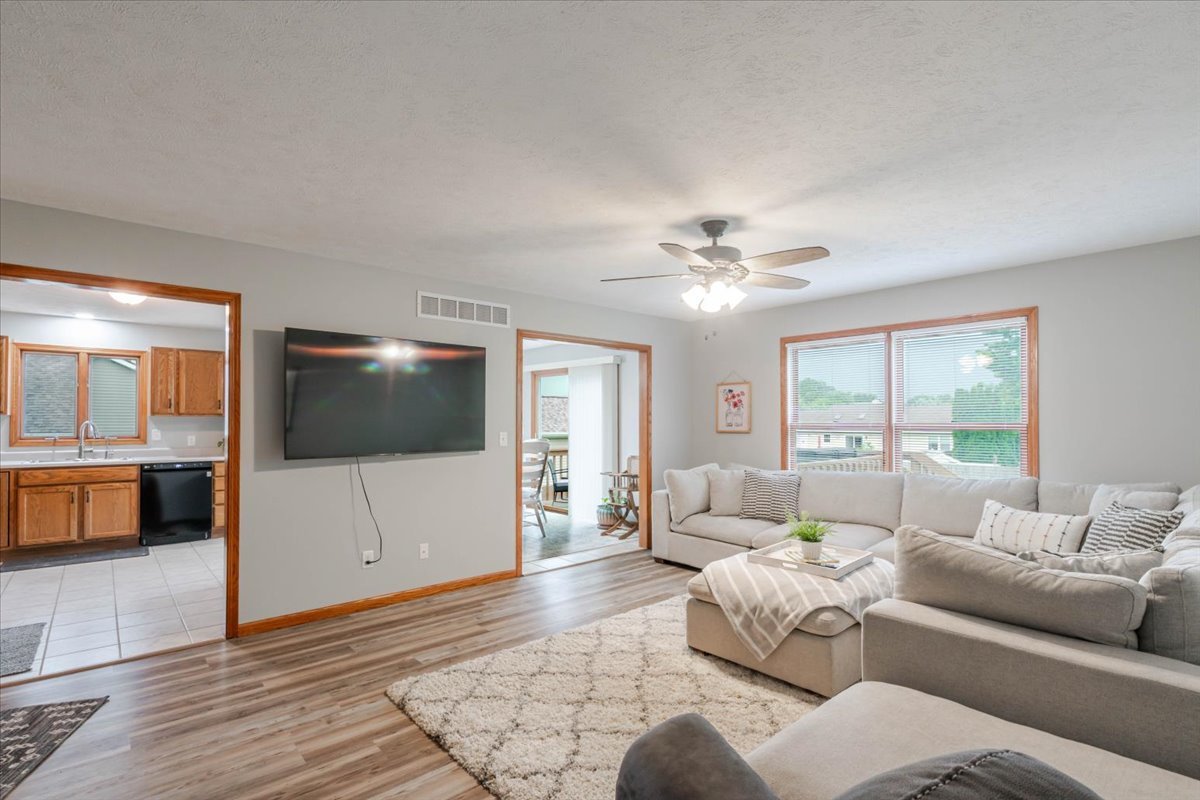 712 Platt Way