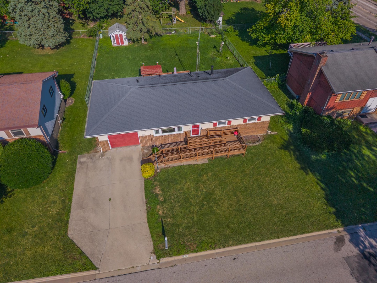 703 Lara Road