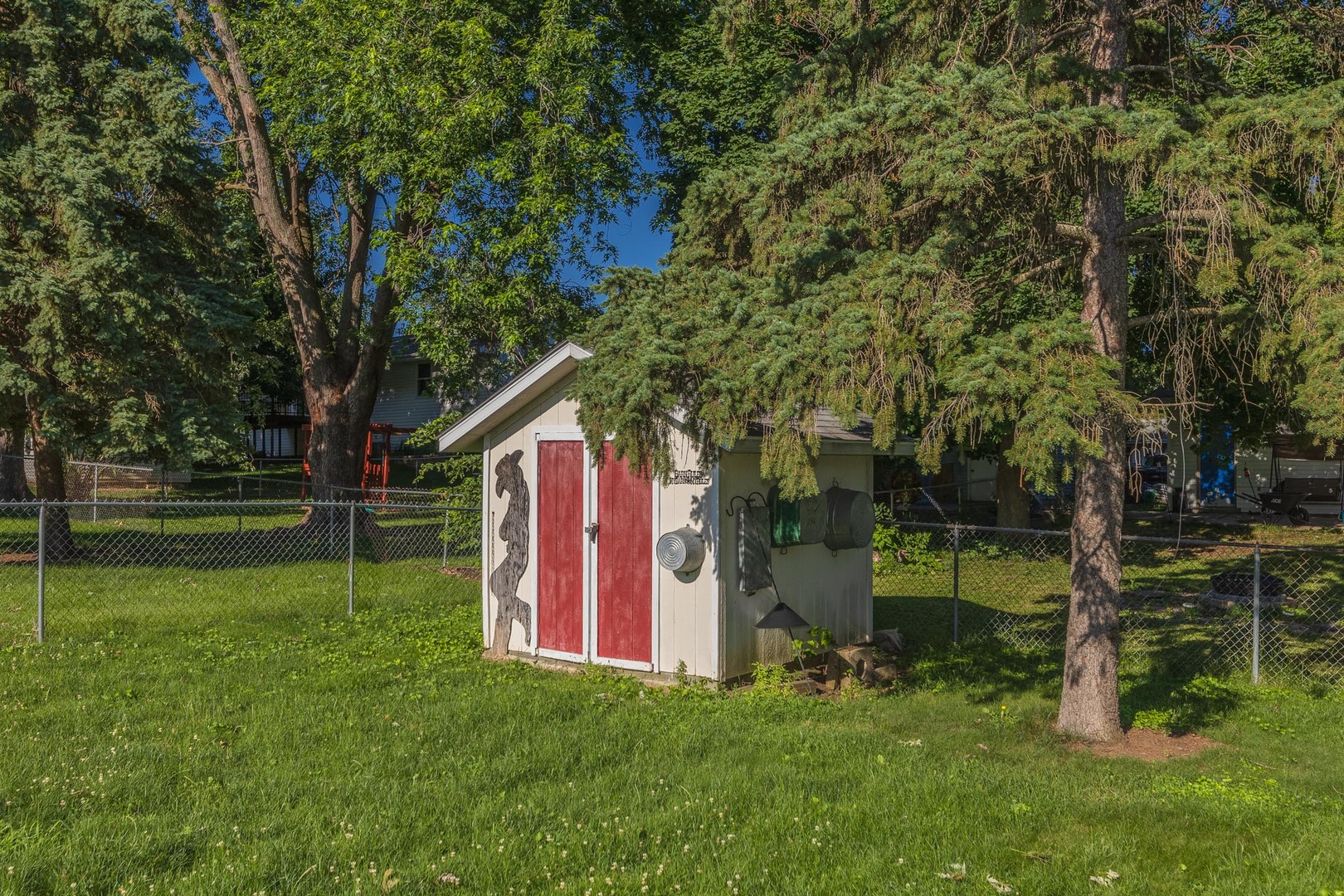703 Lara Road