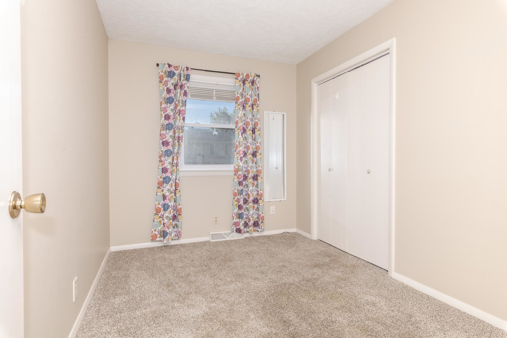 703 Lara Road