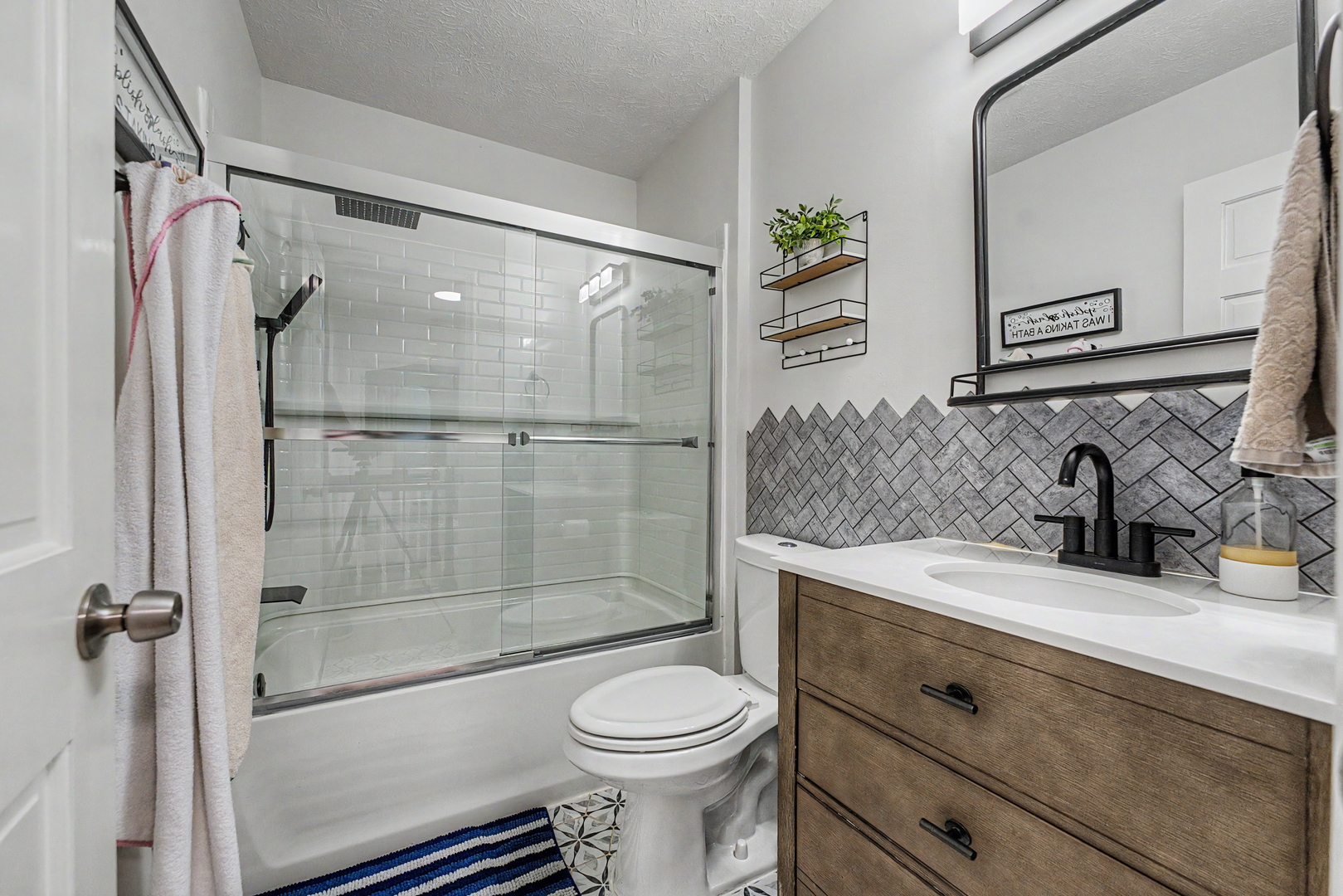 2503 Blarney Stone Lane