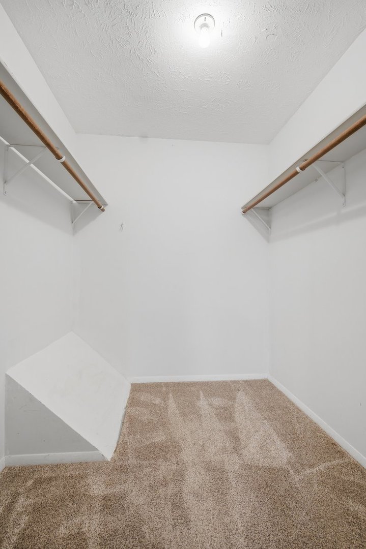 1532 Hunt Drive Unit: A