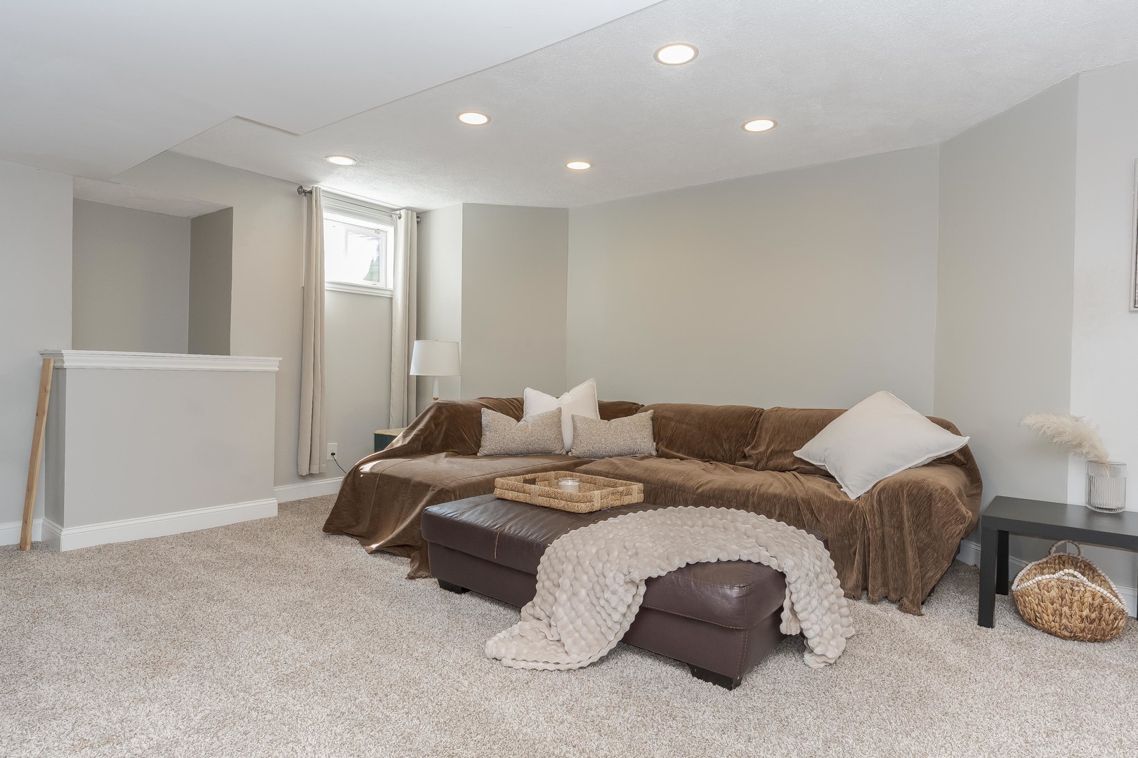 17 Waterside Circle