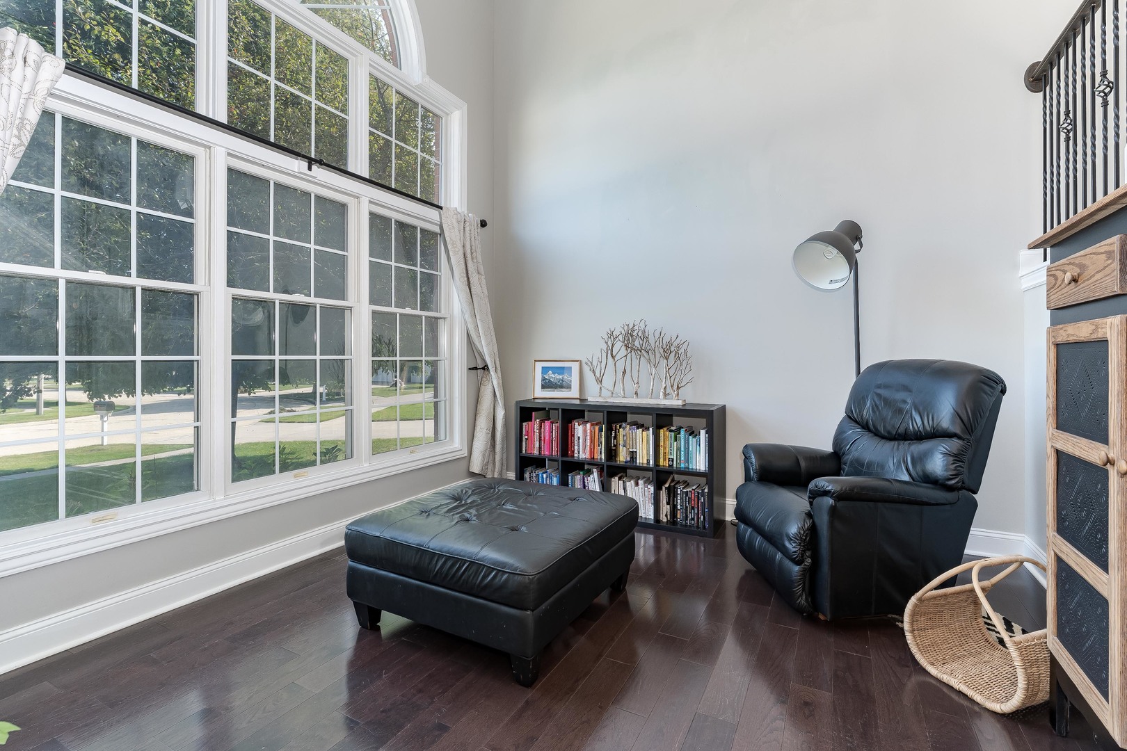 17 Waterside Circle