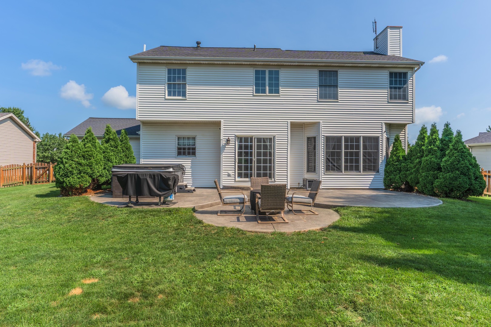 17 Waterside Circle