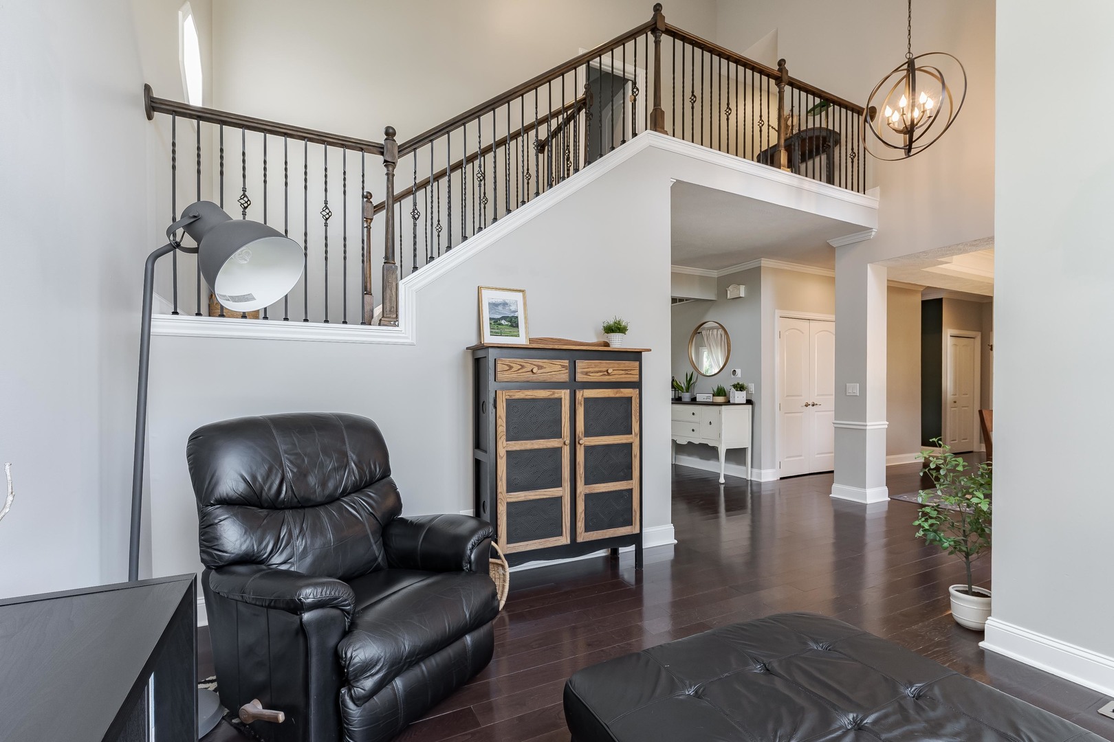 17 Waterside Circle