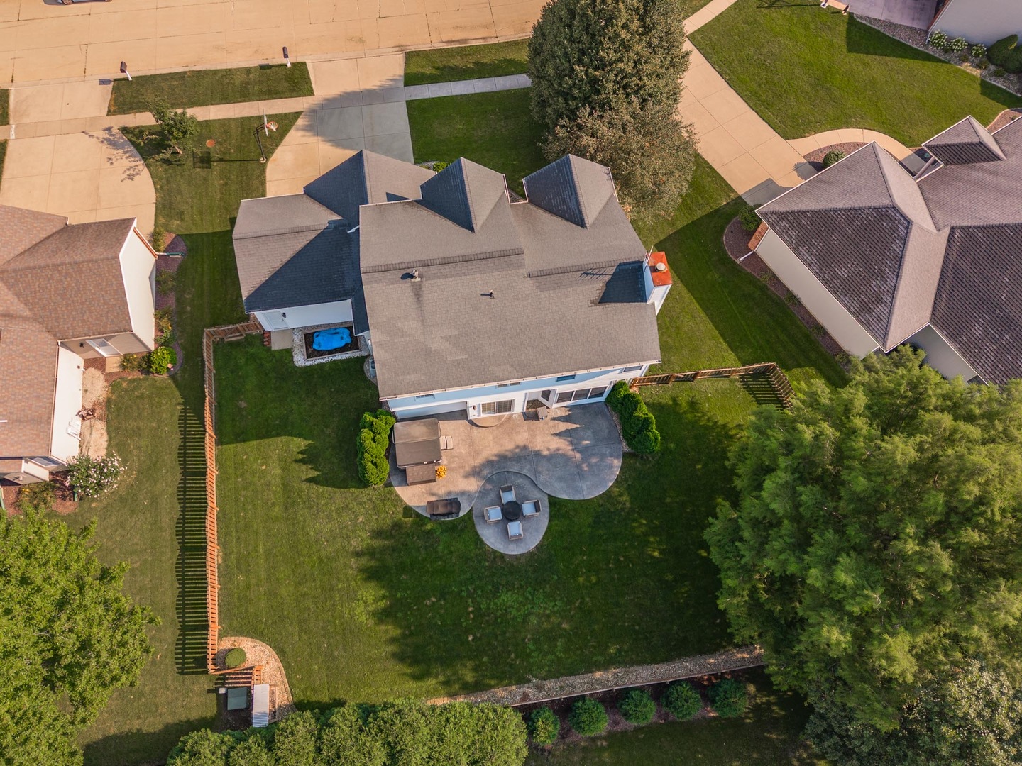 17 Waterside Circle