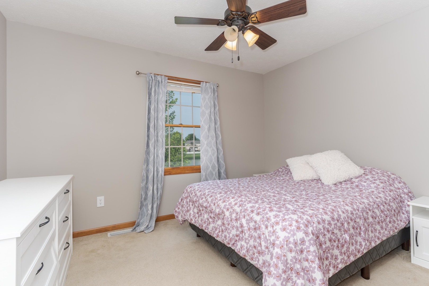 1219 Lodge Pole Lane