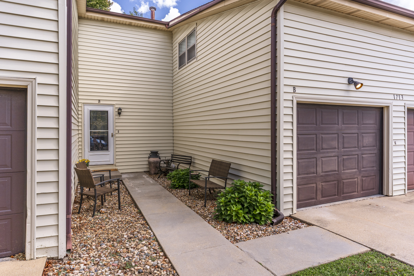 1713 King Drive Unit: B